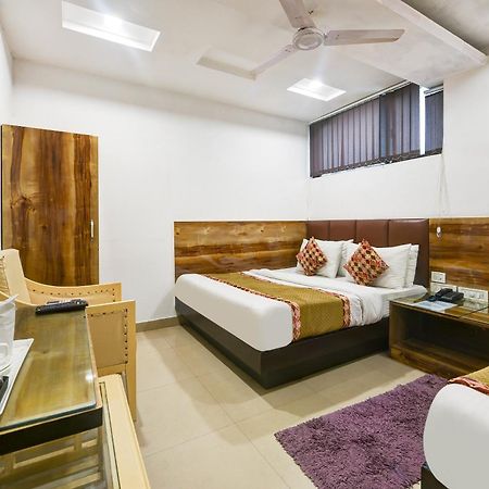 Hotel Shri Vinayak In City Centre At New Delhi Railway Station-By Rcg Hotels מראה חיצוני תמונה