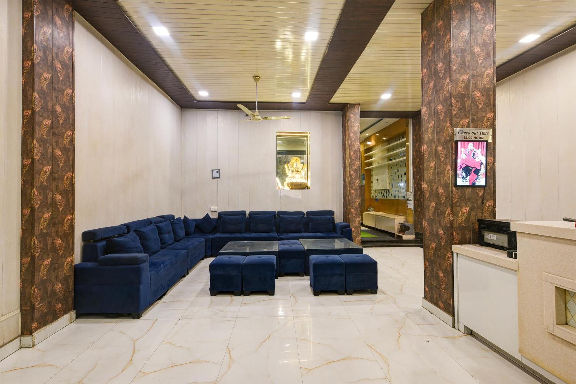 Hotel Shri Vinayak In City Centre At New Delhi Railway Station-By Rcg Hotels מראה חיצוני תמונה