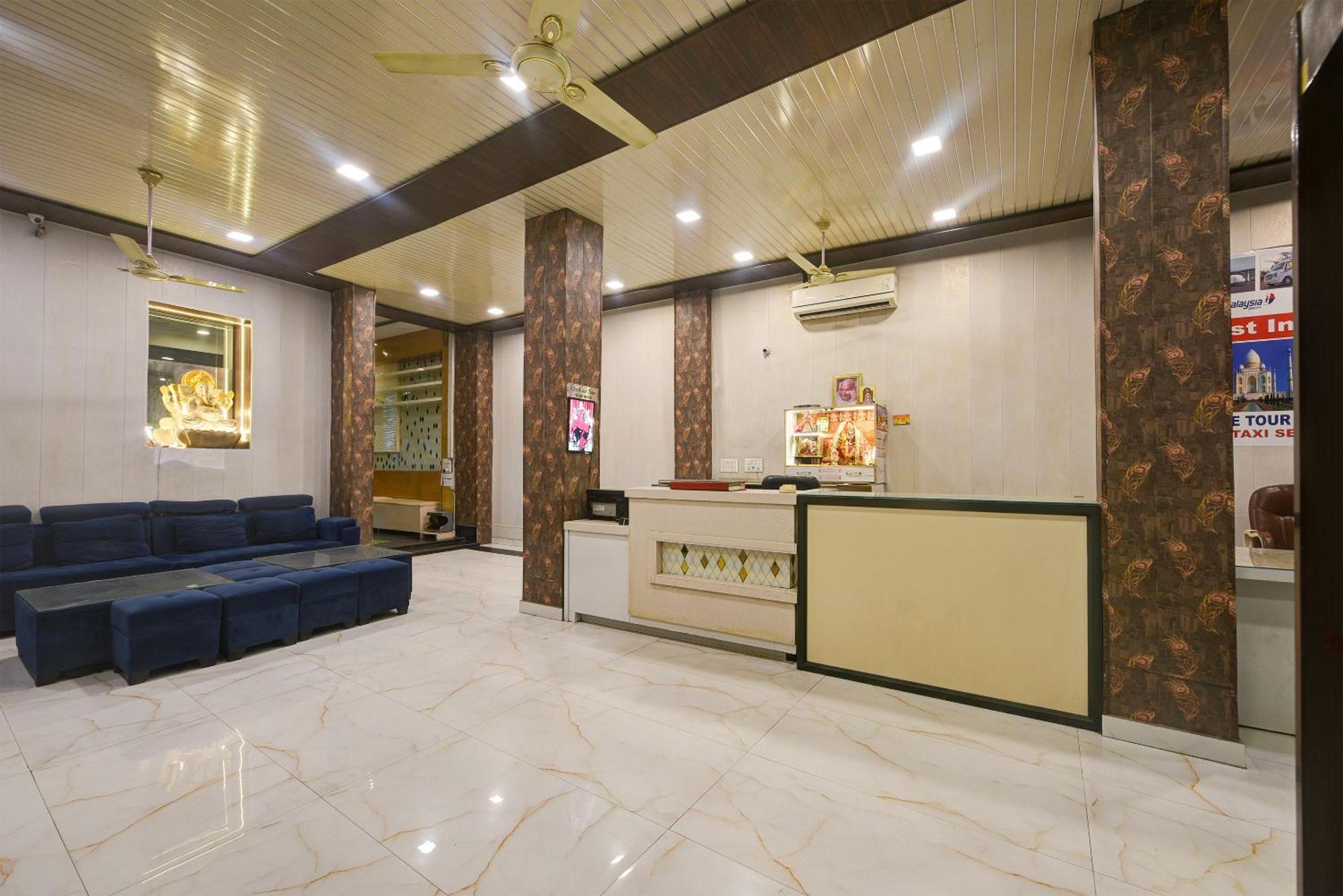 Hotel Shri Vinayak In City Centre At New Delhi Railway Station-By Rcg Hotels מראה חיצוני תמונה