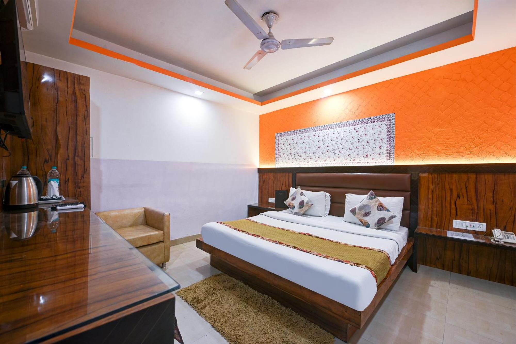 Hotel Shri Vinayak In City Centre At New Delhi Railway Station-By Rcg Hotels מראה חיצוני תמונה