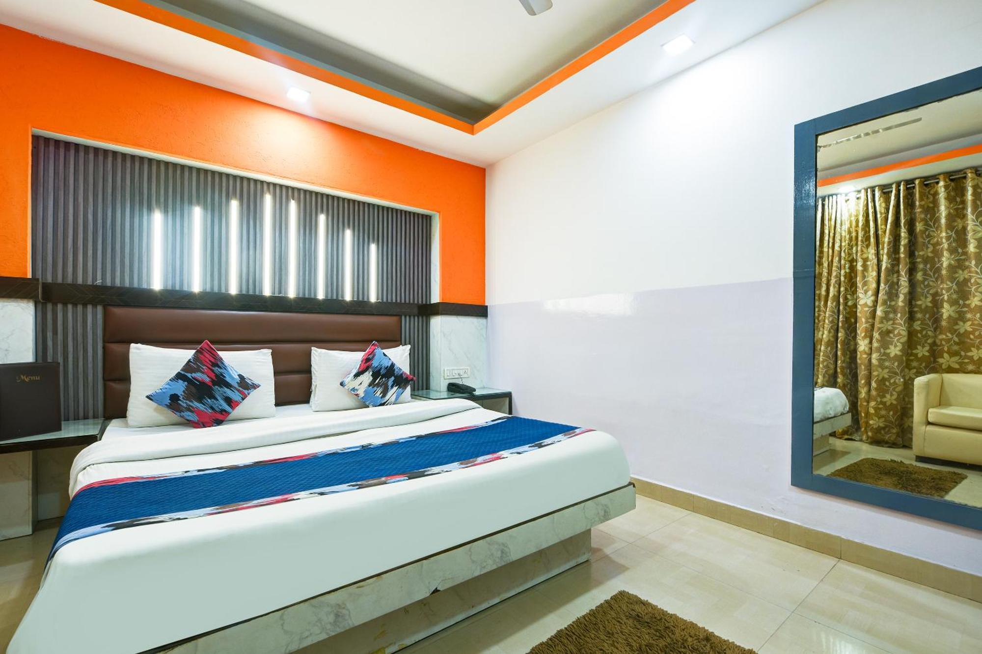 Hotel Shri Vinayak In City Centre At New Delhi Railway Station-By Rcg Hotels מראה חיצוני תמונה