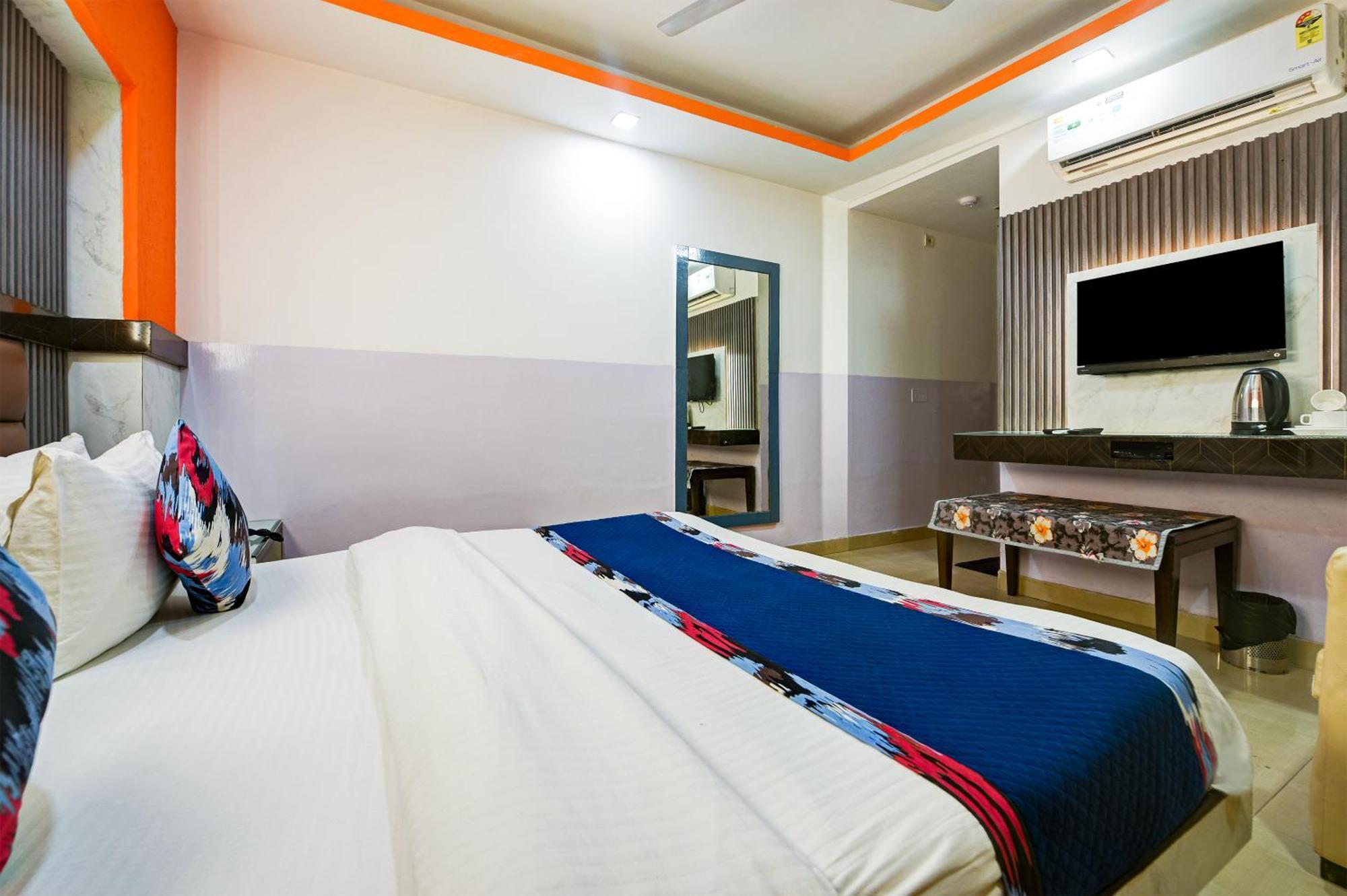 Hotel Shri Vinayak In City Centre At New Delhi Railway Station-By Rcg Hotels מראה חיצוני תמונה