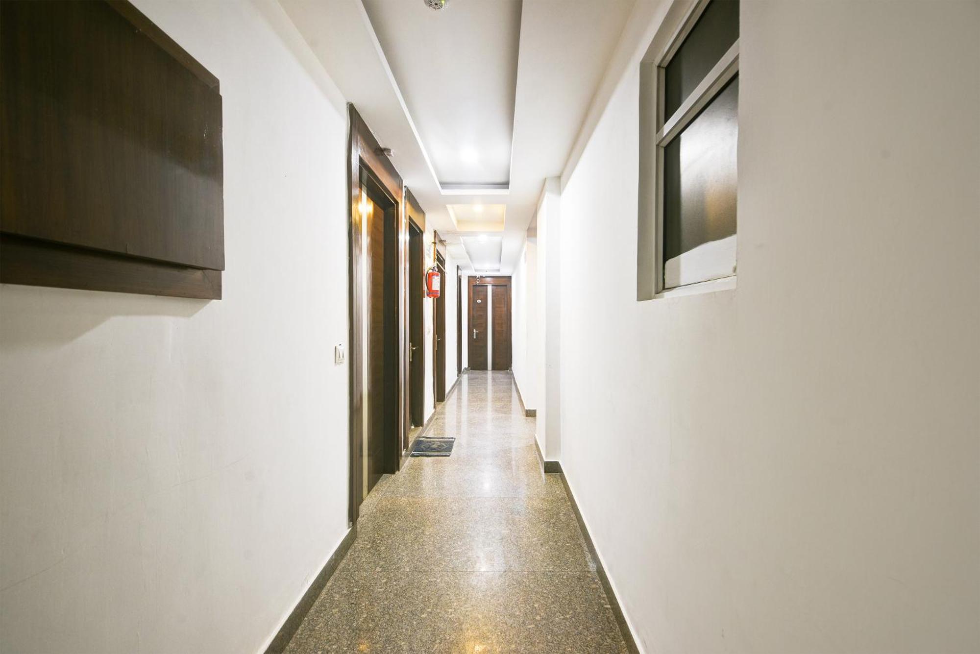 Hotel Shri Vinayak In City Centre At New Delhi Railway Station-By Rcg Hotels מראה חיצוני תמונה