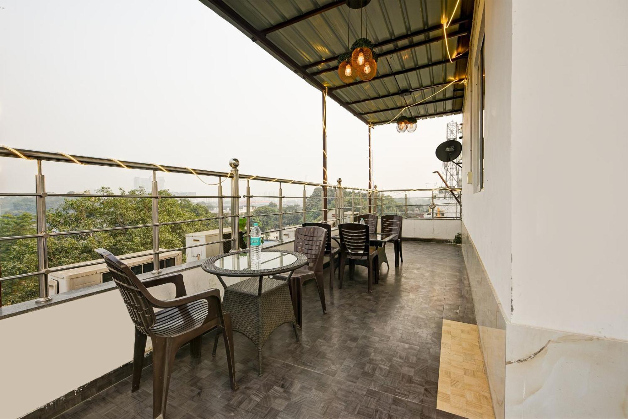 Hotel Shri Vinayak In City Centre At New Delhi Railway Station-By Rcg Hotels מראה חיצוני תמונה